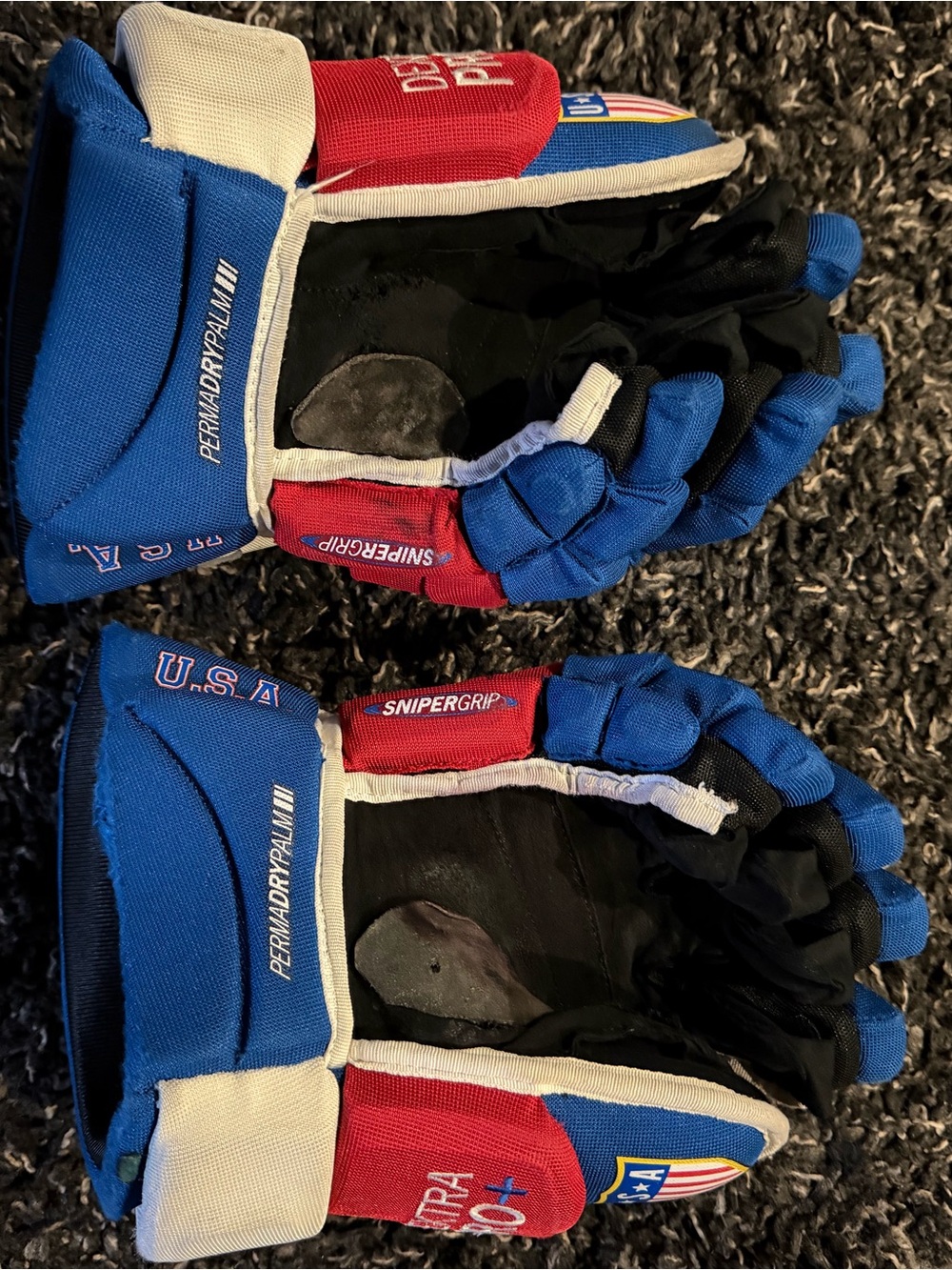 Verbero Team USA 14” Hockey Gloves — Red, White & Blue - Picture 3 of 6